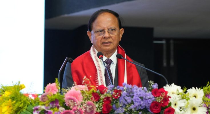 डॉ.मिश्रा ने भारतीय प्रबंधन संस्थान, संबलपुर, ओडिशा के 9 वें वार्षिक दीक्षांत समारोह के दौरान छात्रों को संबोधित किया