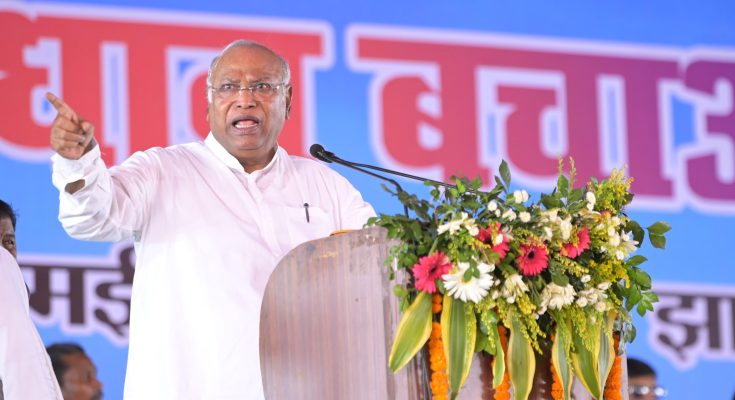 ऑपरेशन सिंदूर में भारतीय सेना की निर्णायक कार्रवाई को कांग्रेस ने कार्यसमिति की आपात बैठक कर समर्थन दिया