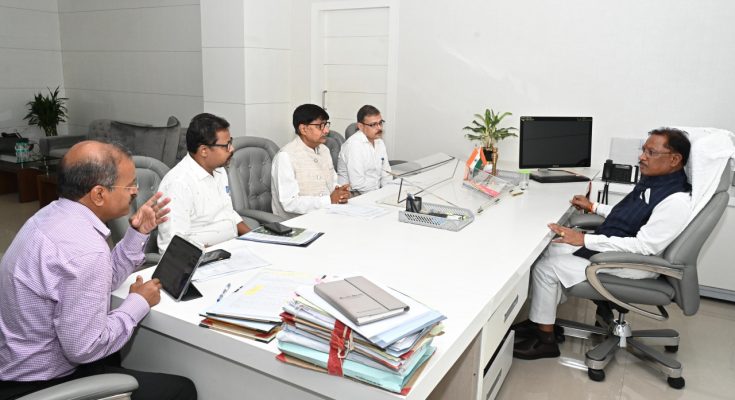 मुख्यमंत्री ने कर्रेगुट्टा पहाड़ी पर जारी एंटी नक्सल ऑपेरशन का अपडेट लिया