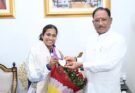 राष्ट्रमंडल खेलों की रजत पदक विजेता ज्ञानेश्वरी यादव का मुख्यमंत्री निवास में भव्य स्वागत