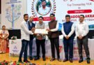 सेवा सेतु पोर्टल में उत्कृष्ट प्रदर्शन: बलरामपुर के निर्दोष लकड़ा बने प्रदेश के टॉप ट्रांजैक्शन वीएलई