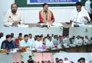 विकास योजनाओं को मिले गति, निर्माण कार्य समय-सीमा में हों पूर्ण : केन्द्रीय राज्य मंत्री तोखन साहू
