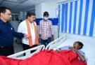 उप मुख्यमंत्री विजय शर्मा ने अस्पताल पहुंचकर जाना सड़क हादसे में घायलों का हाल