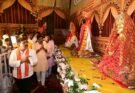 देवी पंडाल बने जनसमस्या निवारण के केंद्र, उप मुख्यमंत्री विजय शर्मा ने मां दुर्गा के चरणों में बैठकर सुनीं ग्रामीणों की समस्याएं
